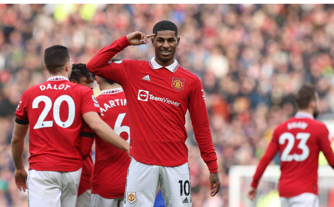 但他却始终 但他却始终