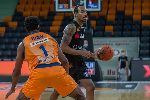 的父亲角色 的父亲角色