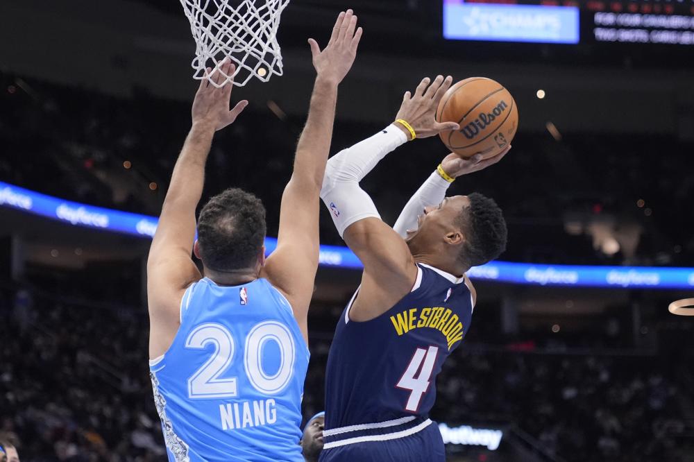 星周末的热 星周末的热